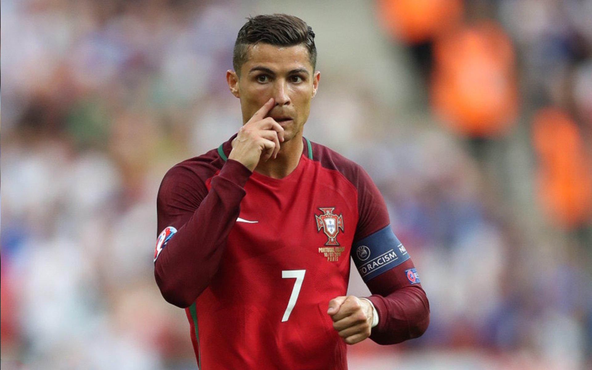 库里展示训练伤疤称每场球都值得,库里训练集锦