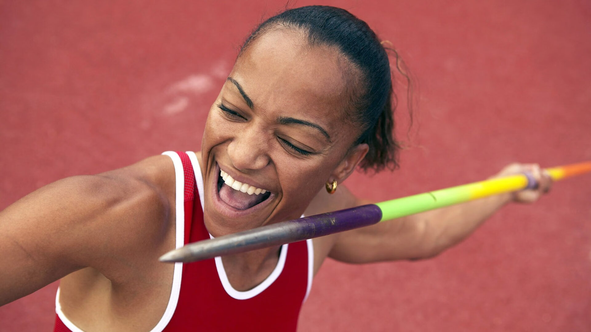 2019年总决赛第4场：库里在第一节就投进连续两个长距离三分，开启“火力模式”